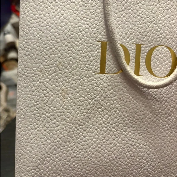 Dior pouch and a 3 exclusive miniatures - Picture 13 of 15